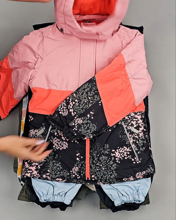 Фотография  593 - Верхняя одежда TCM kids 074#7 кг оптом в Пензе и Пензенской области