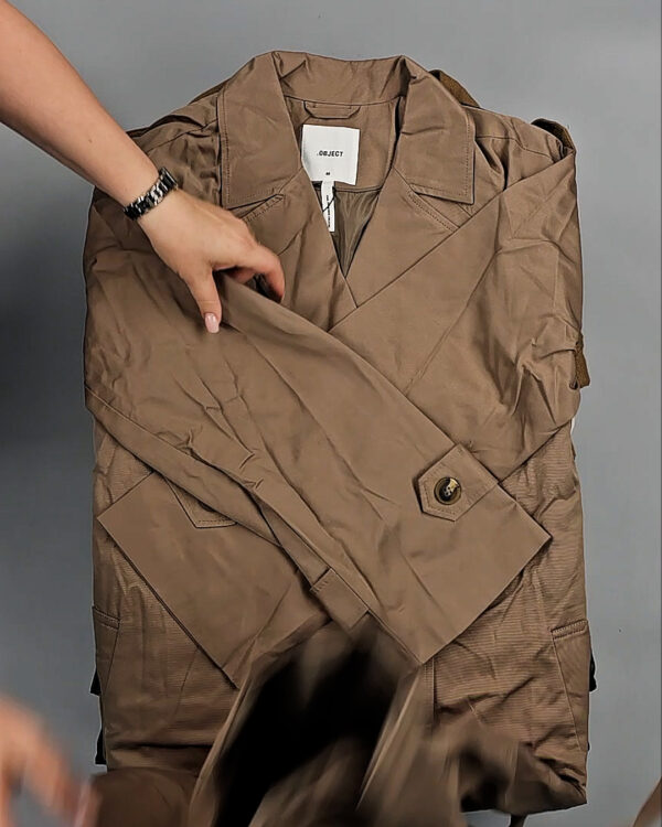 Фотография  649 - Ветровки Bestseller 045#10 кг, ЛОТ СТ-9407 оптом в Пензе и Пензенской области