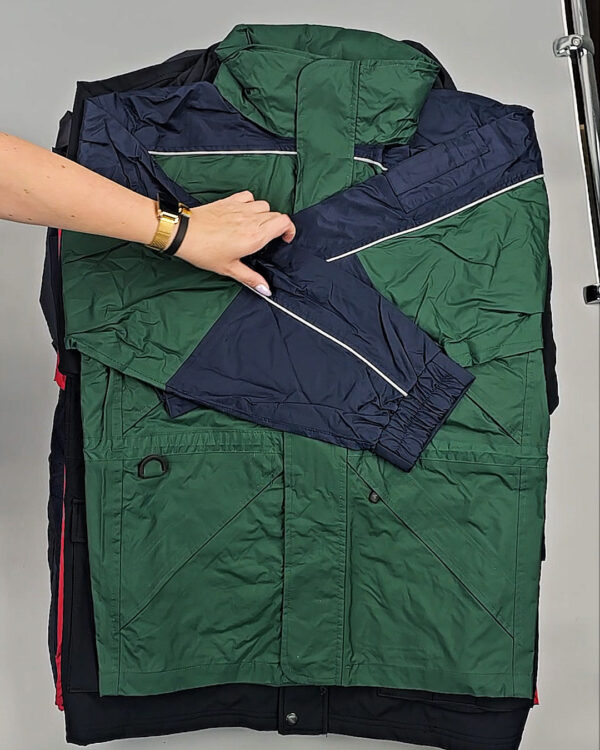 Фотография  268 - Верхняя одежда мужская CAN 104#15 кг, ЛОТ СТ-9441 оптом в Пензе и Пензенской области