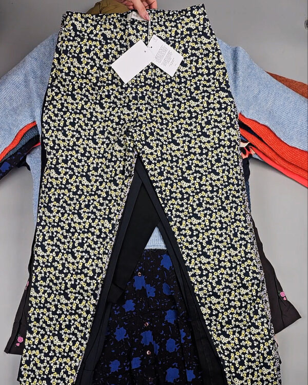 Фотография  656 - ICHI Winter mix 104#15 кг, ЛОТ СТ-9594 оптом в Пензе и Пензенской области