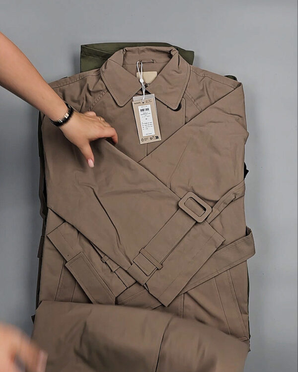 Фотография  803 - Ветровки Bestseller 045#10 кг, ЛОТ СТ-9410 оптом в Пензе и Пензенской области