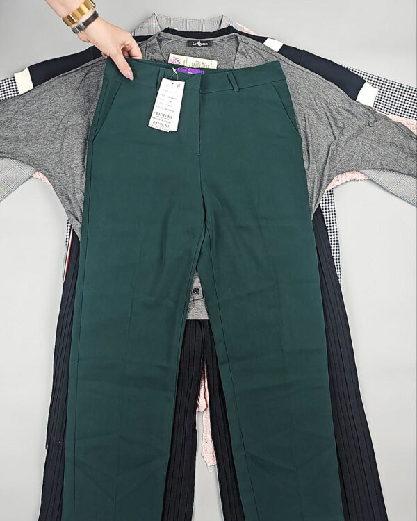 Фотография  594 - Комплекты жен Корея 085#5 кг, ЛОТ СТ-9574 оптом в Пензе и Пензенской области