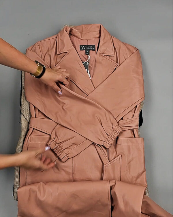 Фотография  553 - Ветровки женские CAN 104#12 кг оптом в Пензе и Пензенской области