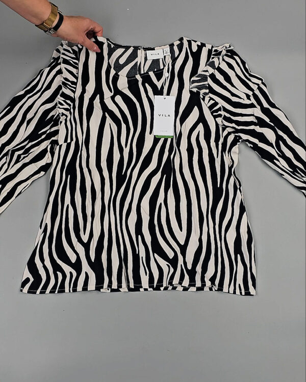 Фотография  685 - Блузки VILA Summer 045#5 кг, ЛОТ СТ-9591 оптом в Пензе и Пензенской области