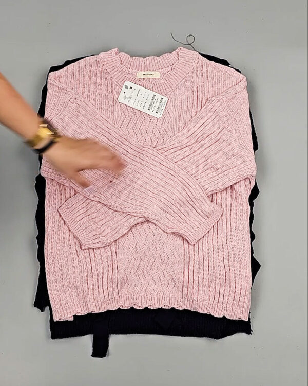 Фотография  758 - Джемпера Корея 085#7 кг, ЛОТ СТ-9415 оптом в Пензе и Пензенской области