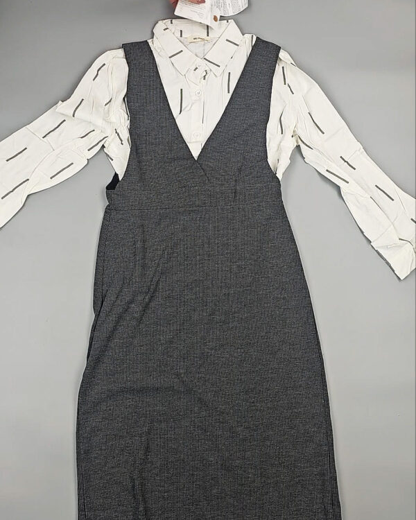 Фотография  795 - Комплекты жен Корея 085#5 кг, ЛОТ СТ-9572 оптом в Пензе и Пензенской области