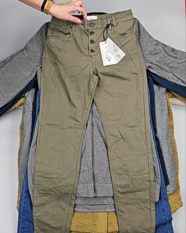 Фотография  857 - Женский зимний микс DK COMPANY, 20 кг, ЛОТ № СТ-9527 оптом в Пензе и Пензенской области