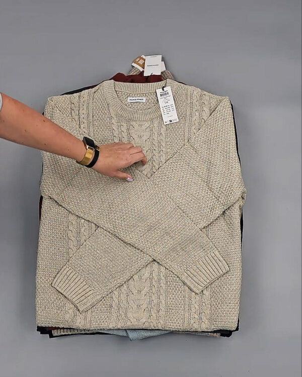 Фотография  264 - Мужской зимний микс JACK JONES, 20 кг, ЛОТ № СТ-9442 оптом в Пензе и Пензенской области