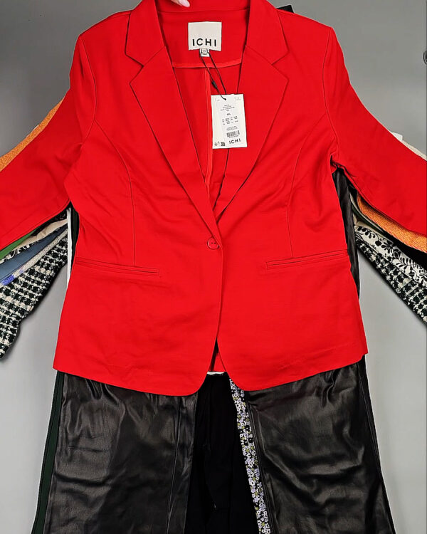 Фотография  380 - DK+Bestseller 085#16 кг, ЛОТ СТ-9953 оптом в Пензе и Пензенской области