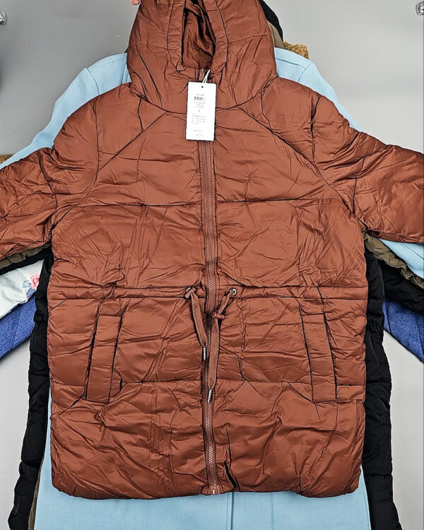 Фотография  629 - Верхняя одежда VILA 104#10 кг, ЛОТ СТ-9714 оптом в Пензе и Пензенской области