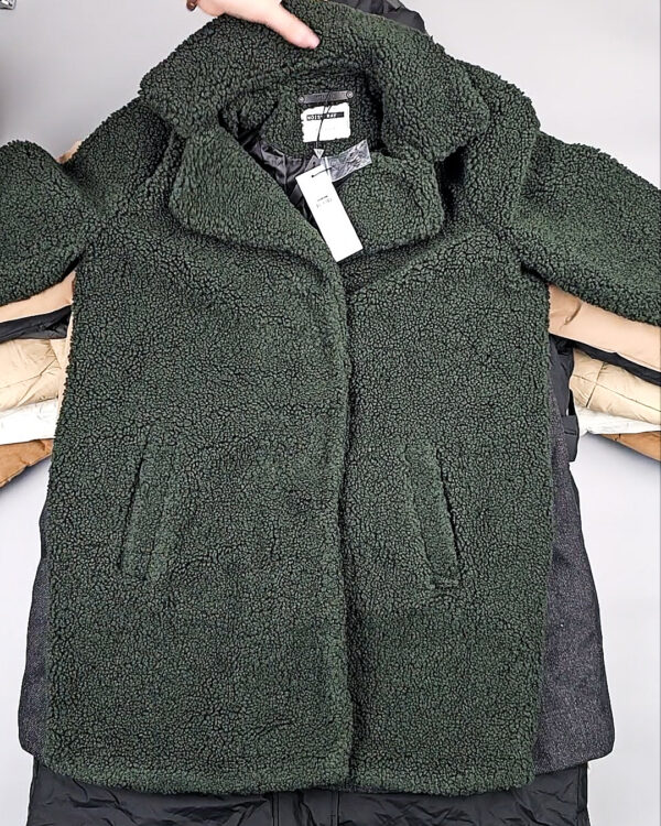 Фотография  757 - Верхняя одежда BESTSELLER Дания#11,35 кг, ЛОТ СТ-9706 оптом в Пензе и Пензенской области