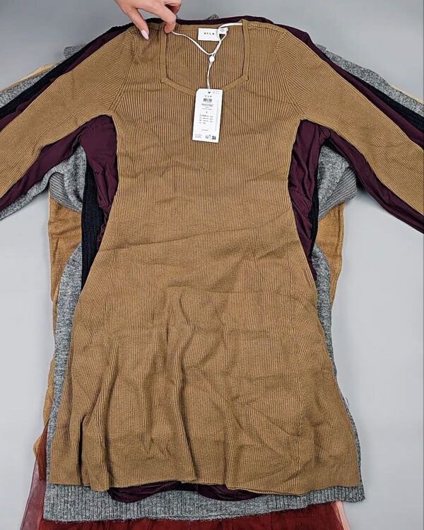 Фотография  391 - Платья VILA Winter 104#7 кг, ЛОТ СТ-9902 оптом в Пензе и Пензенской области