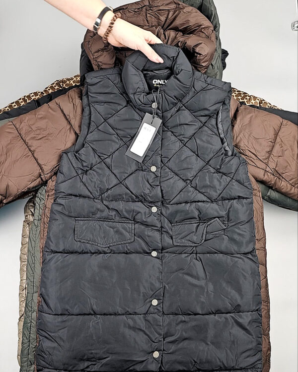 Фотография  397 - Верхняя одежда BESTSELLER Дания#10 кг, ЛОТ СТ-9709 оптом в Пензе и Пензенской области