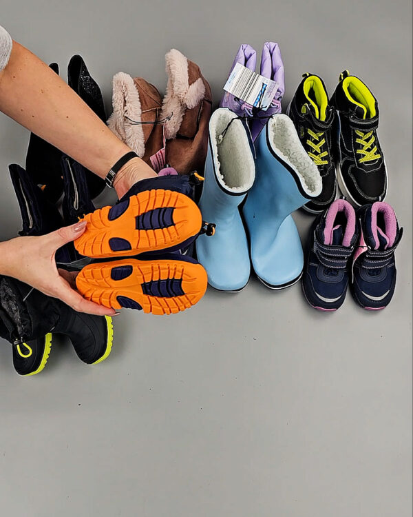 Фотография  635 - Обувь СТОК дети зима 065#6,4 кг, ЛОТ СТ-9662 оптом в Пензе и Пензенской области