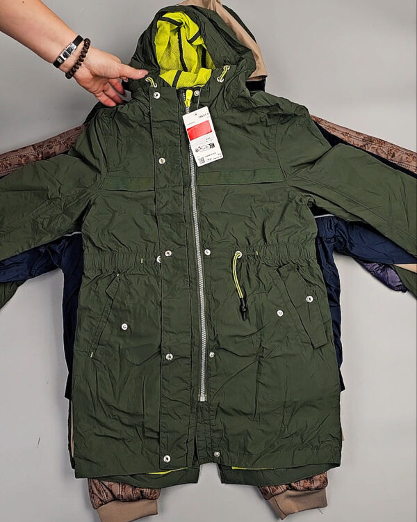 Фотография  958 - Ветровки СТОК дети 065#5 кг, ЛОТ СТ-9723 оптом в Пензе и Пензенской области