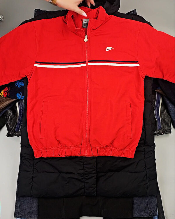 Фотография  598 - Vintage Black#50 кг, ЛОТ СХ-0210 оптом в Пензе и Пензенской области