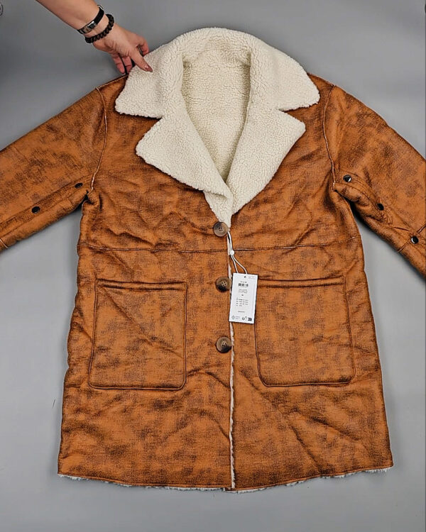 Фотография  261 - Верхняя одежда VILA 104#10 кг оптом в Пензе и Пензенской области