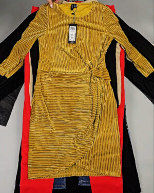 Фотография  468 - DK+Bestseller 085#16 кг, ЛОТ СТ-9952 оптом в Пензе и Пензенской области