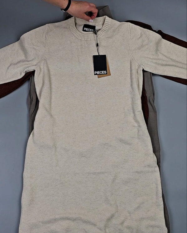 Фотография  526 - Платья Bestseller+DK Winter 035#7 кг, ЛОТ СТ-9997 оптом в Пензе и Пензенской области