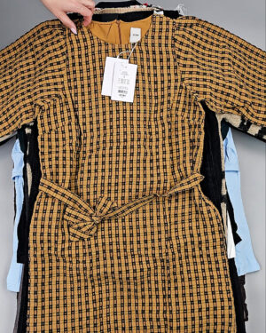 Фотография  906 - DK, Bestseller + Winter mix#15 кг, ЛОТ СТ-9957 оптом в Пензе и Пензенской области