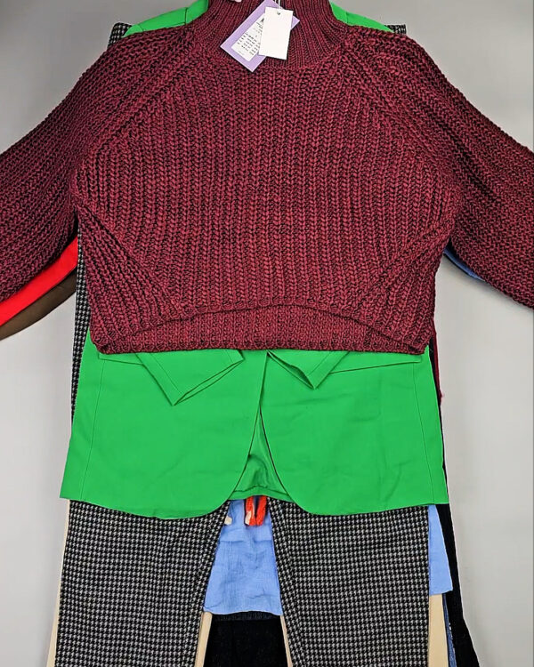 Фотография  768 - DK+Bestseller 085#16 кг, ЛОТ СТ-9950 оптом в Пензе и Пензенской области