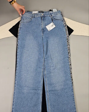 Фотография  394 - DK+Bestseller 085#16 кг, ЛОТ СТ-9952 оптом в Пензе и Пензенской области