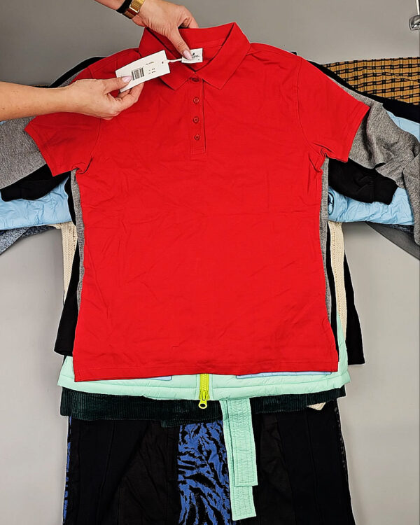 Фотография  562 - DK, Bestseller + Winter mix#15 кг, ЛОТ СТ-9955 оптом в Пензе и Пензенской области