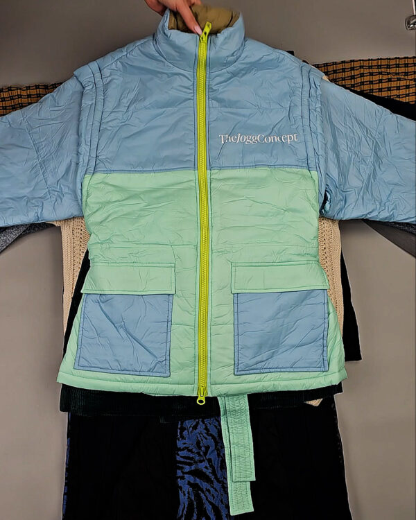 Фотография  421 - DK, Bestseller + Winter mix#15 кг, ЛОТ СТ-9955 оптом в Пензе и Пензенской области