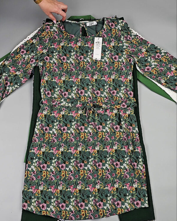 Фотография  503 - DK+Bestseller 085#16 кг, ЛОТ СТ-9951 оптом в Пензе и Пензенской области