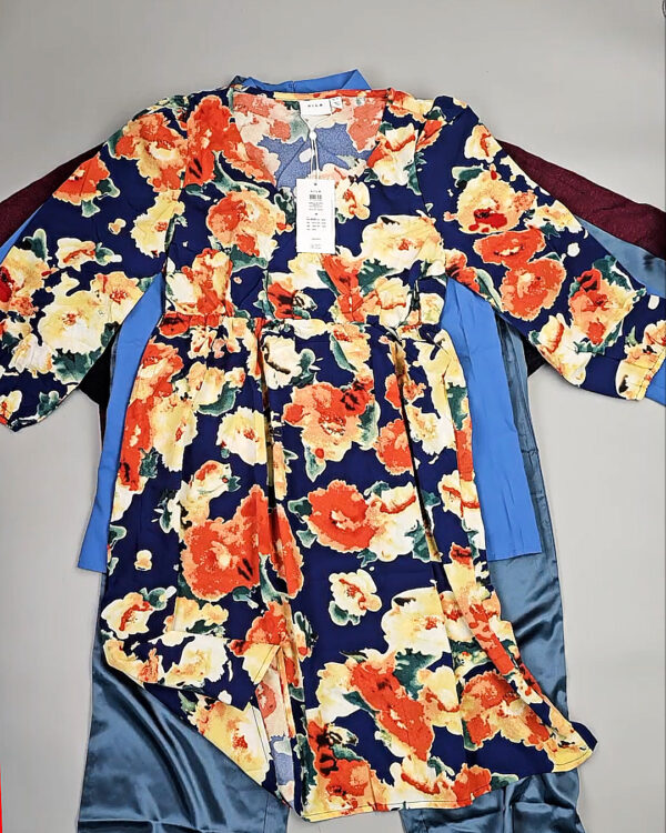 Фотография  711 - VILA Winter MIX 064#15 кг, ЛОТ СТ-9815 оптом в Пензе и Пензенской области