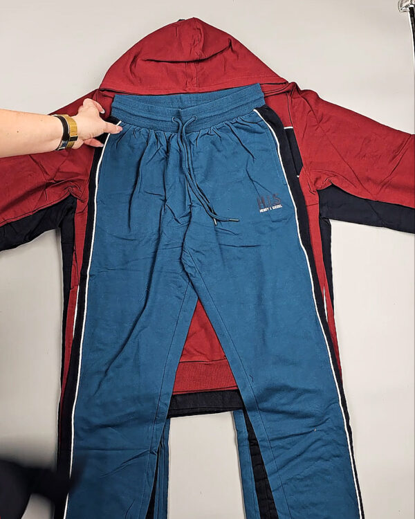 Фотография  705 - Спортивные костюмы (Herren-Trainingsanzuge voп HIS)#17,8 кг, ЛОТ СТ-9632 оптом в Пензе и Пензенской области