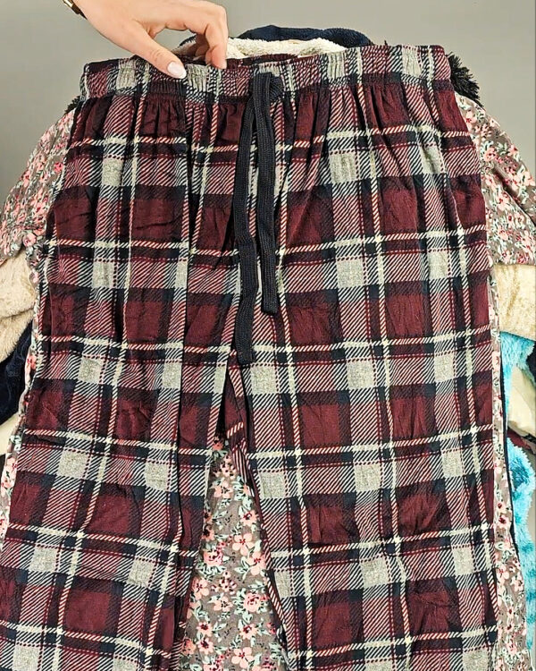 Фотография  189 - Халаты+пижамы флис Англия (SLEEPWEAR PREMIUM)#20 кг, ЛОТ СХ-0290 оптом в Пензе и Пензенской области