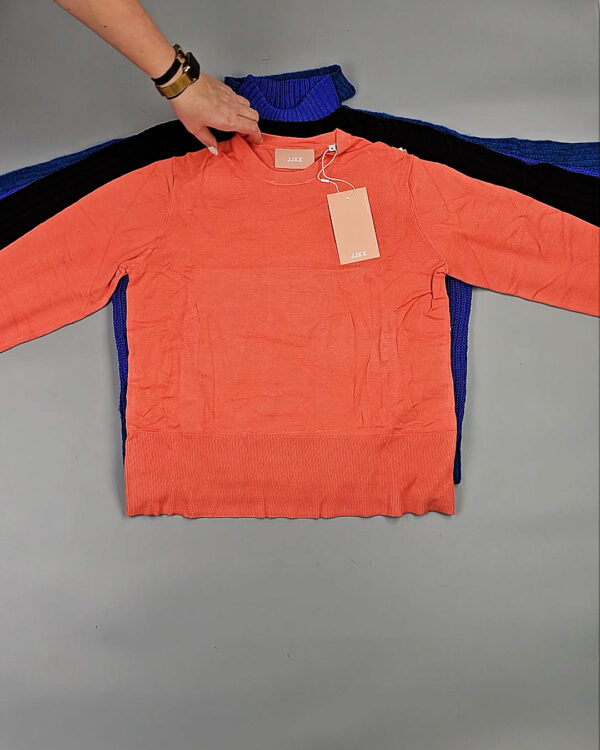 Фотография  282 - Джемпера Bestseller 104#7 кг, ЛОТ СТ-10044 оптом в Пензе и Пензенской области